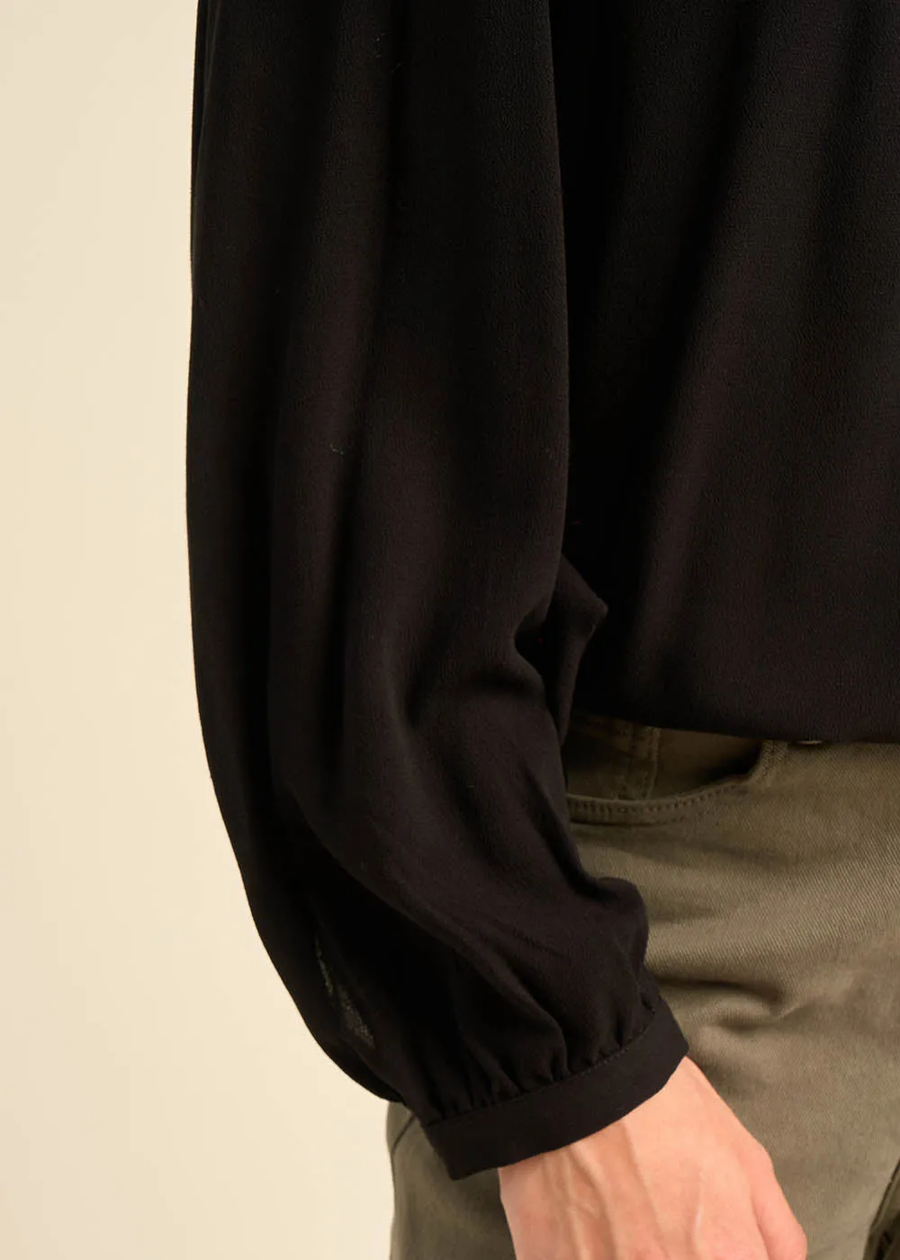 Blouse à manches bouffantes