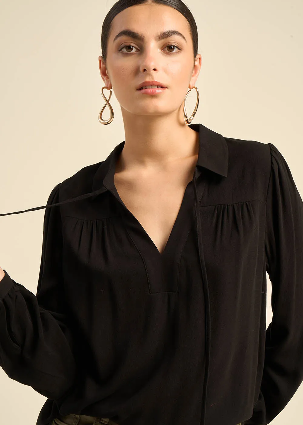 Blouse à manches bouffantes