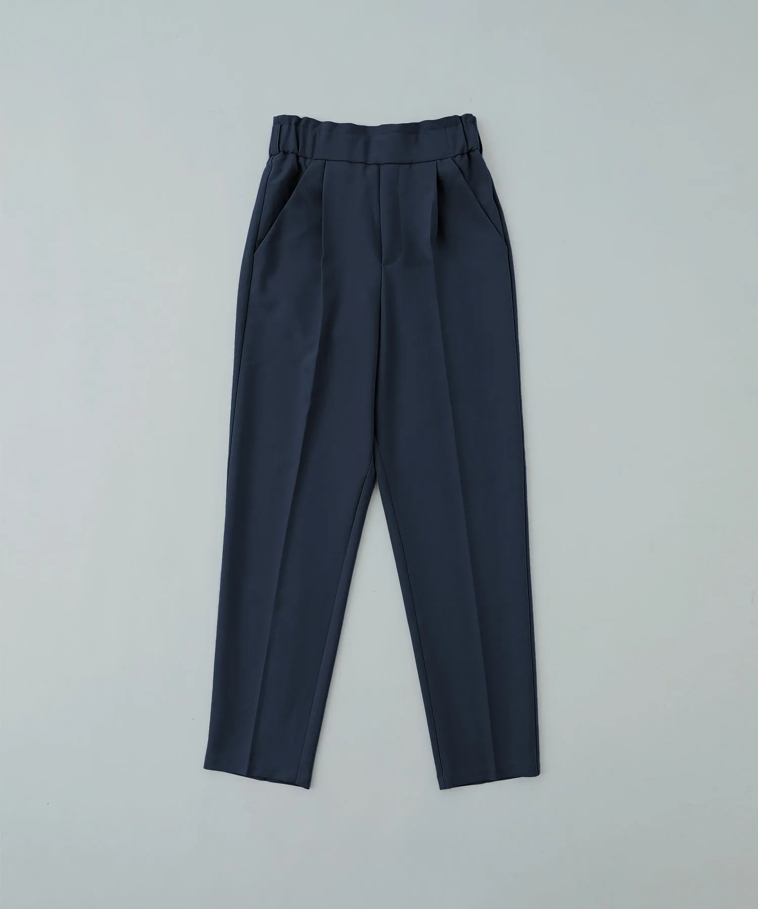 Center press tapered pants