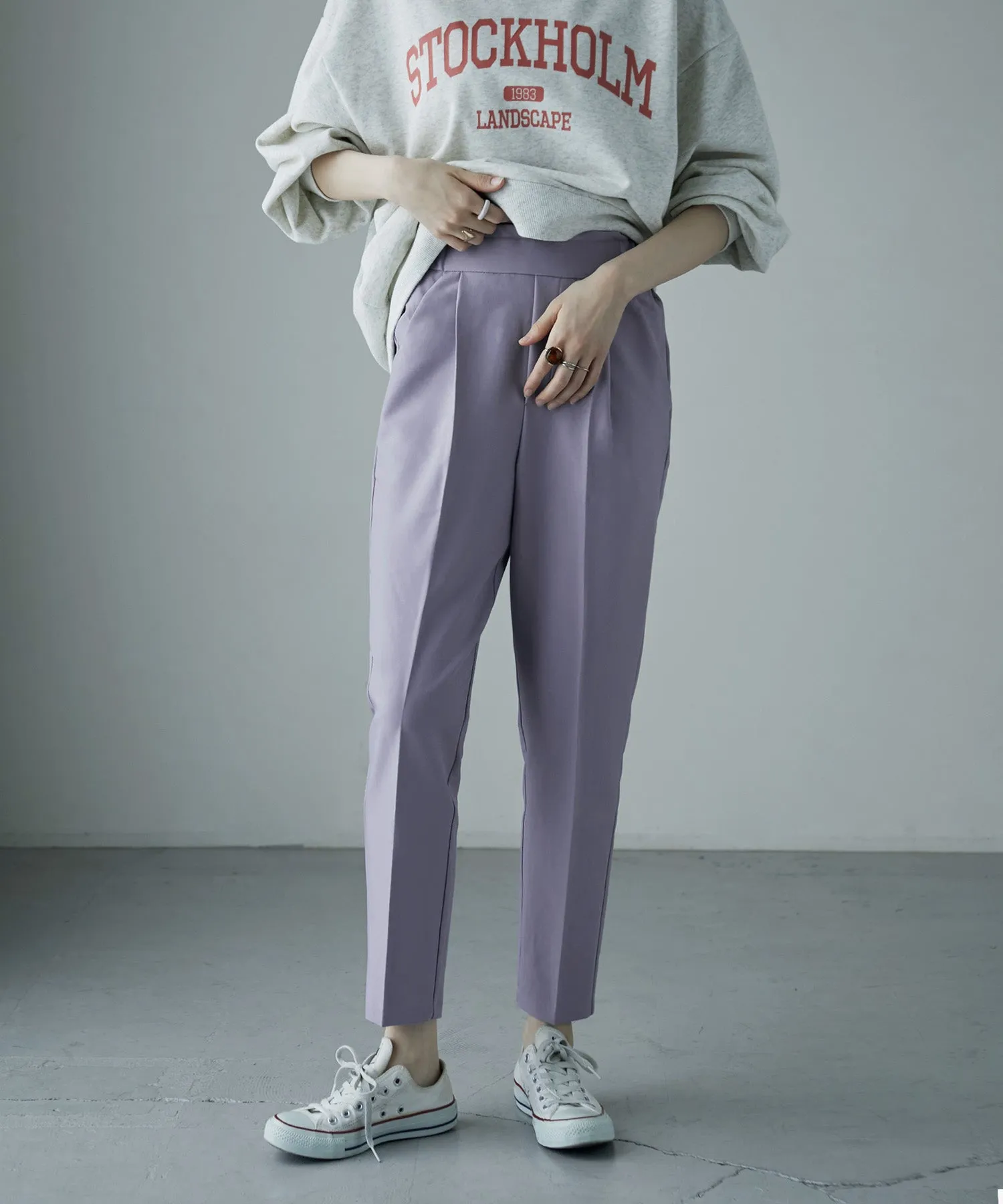 Center press tapered pants