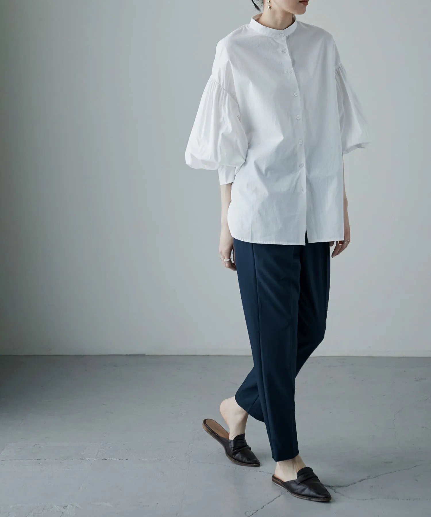 Center press tapered pants