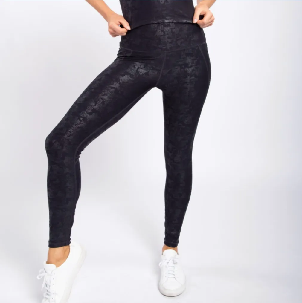 Metallic Foil Highwaisted Leggings