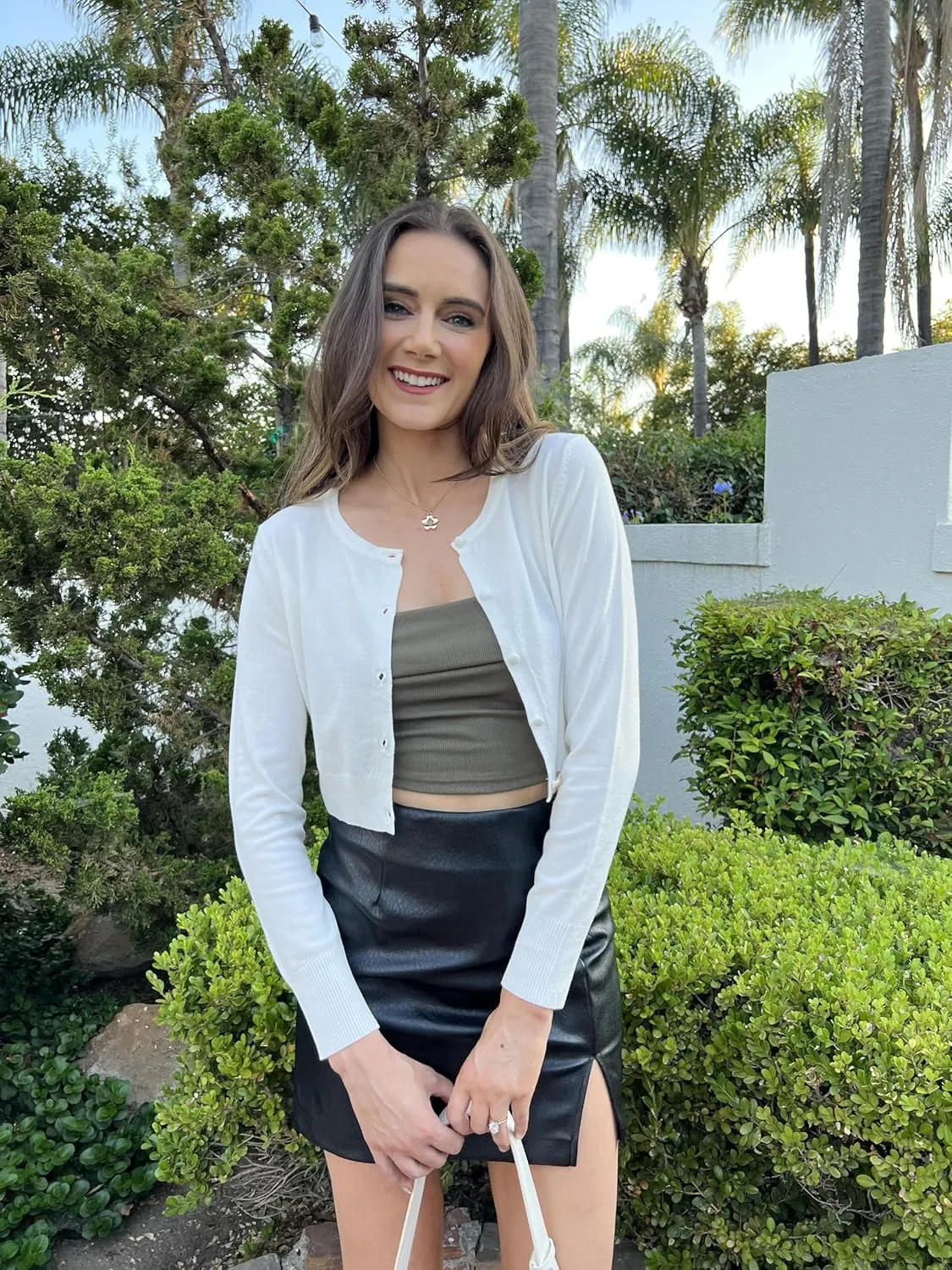 Newshows Cropped Cardigan Sweaters for Women 2025 Crew Neck Button Down Open Front Knit Bolero Shrugs