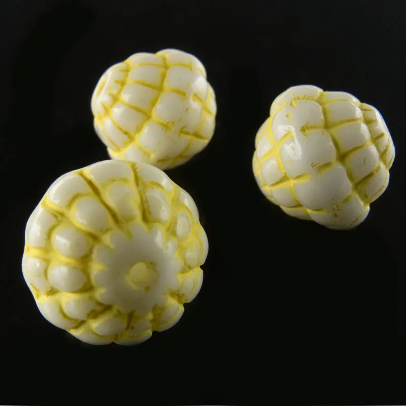 Vintage Austrian Molded "Beehives". 12mm. Pkg of 5. b11-YO-0326-2(e)